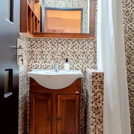 Cosy Hideaway